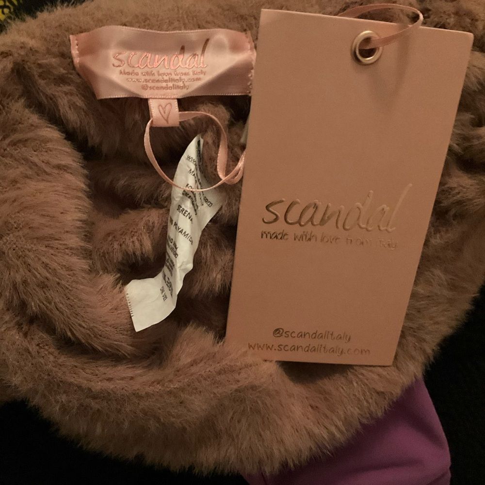 NWT Scandal Italy Serena Soft Fuzzy Shorts XS S M L - Picture 10 of 11